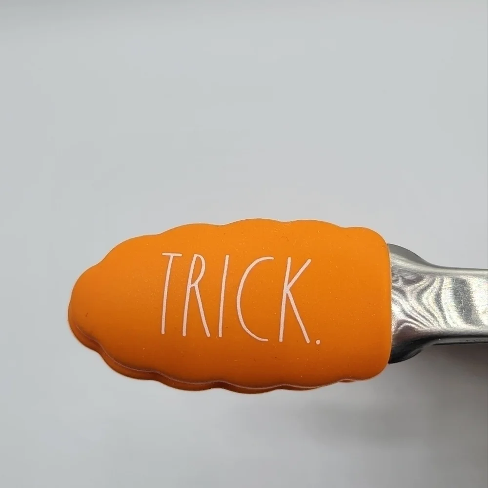 Rae Dunn Halloween trick or treat 5pc kitchen utensils set